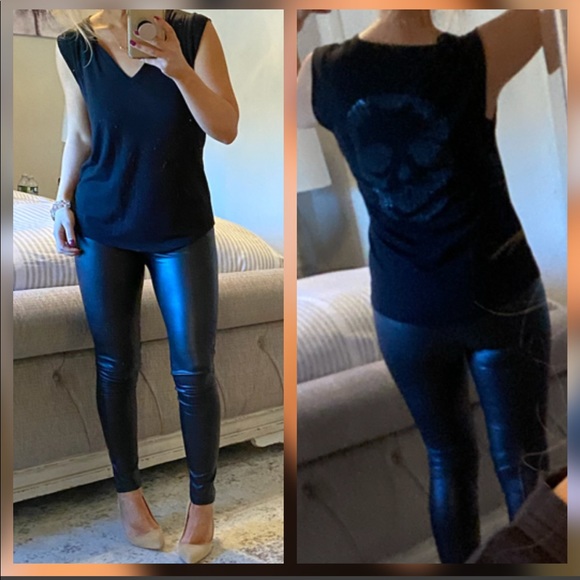 Now in blk 🖤Z & V  Studded skull tank. - Picture 8 of 8